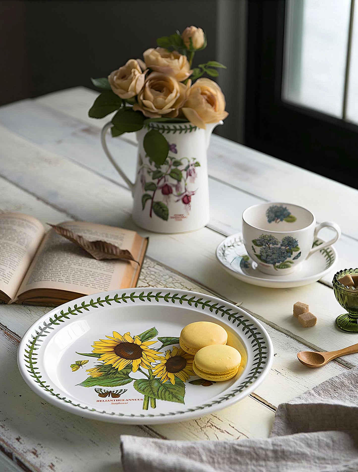 Botanic Garden Dinner Plate Set
